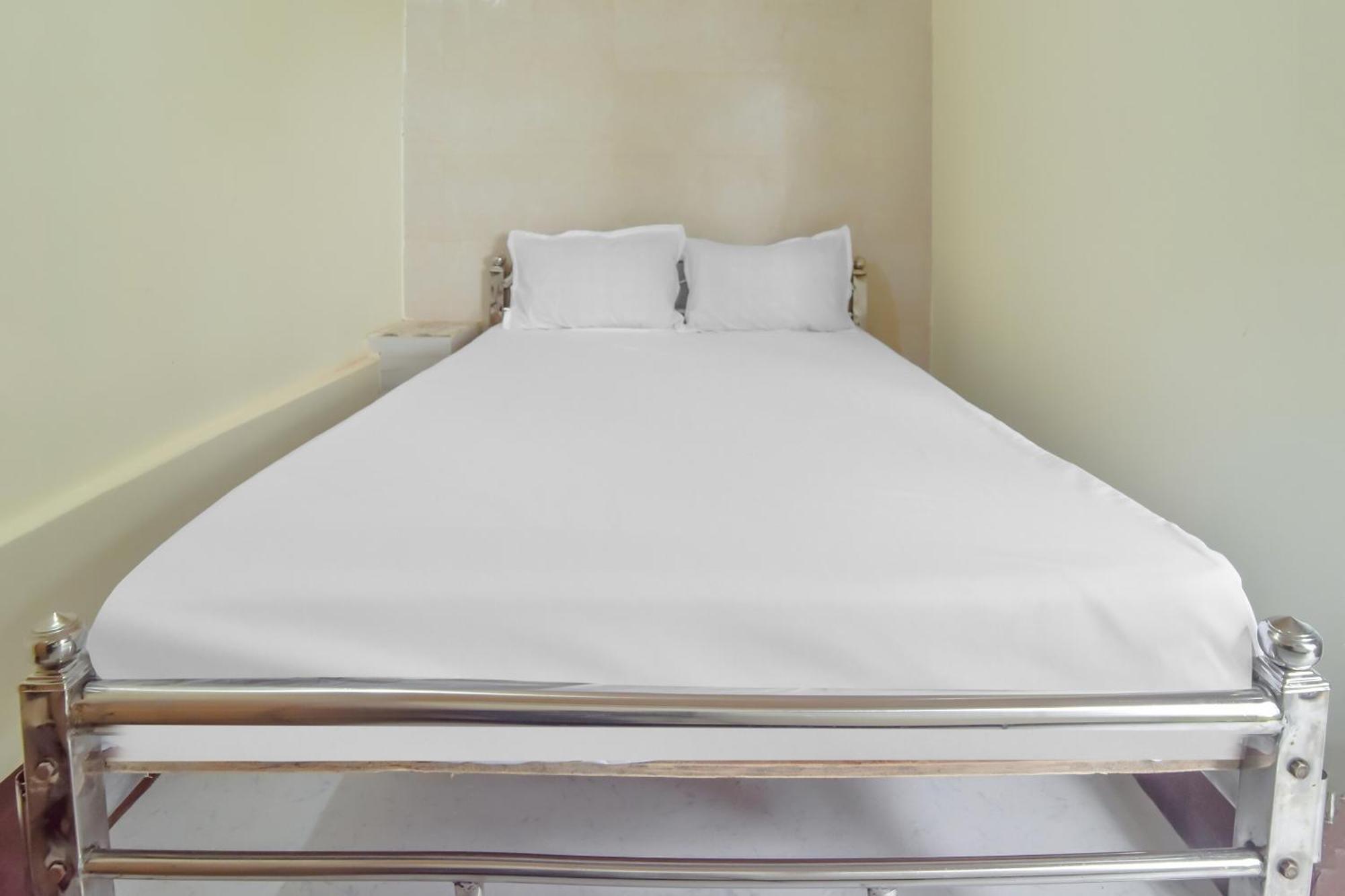 Hotel O Darshini Homes Guwahati Bagian luar foto